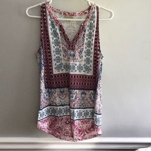 Patterned split neck tank top!